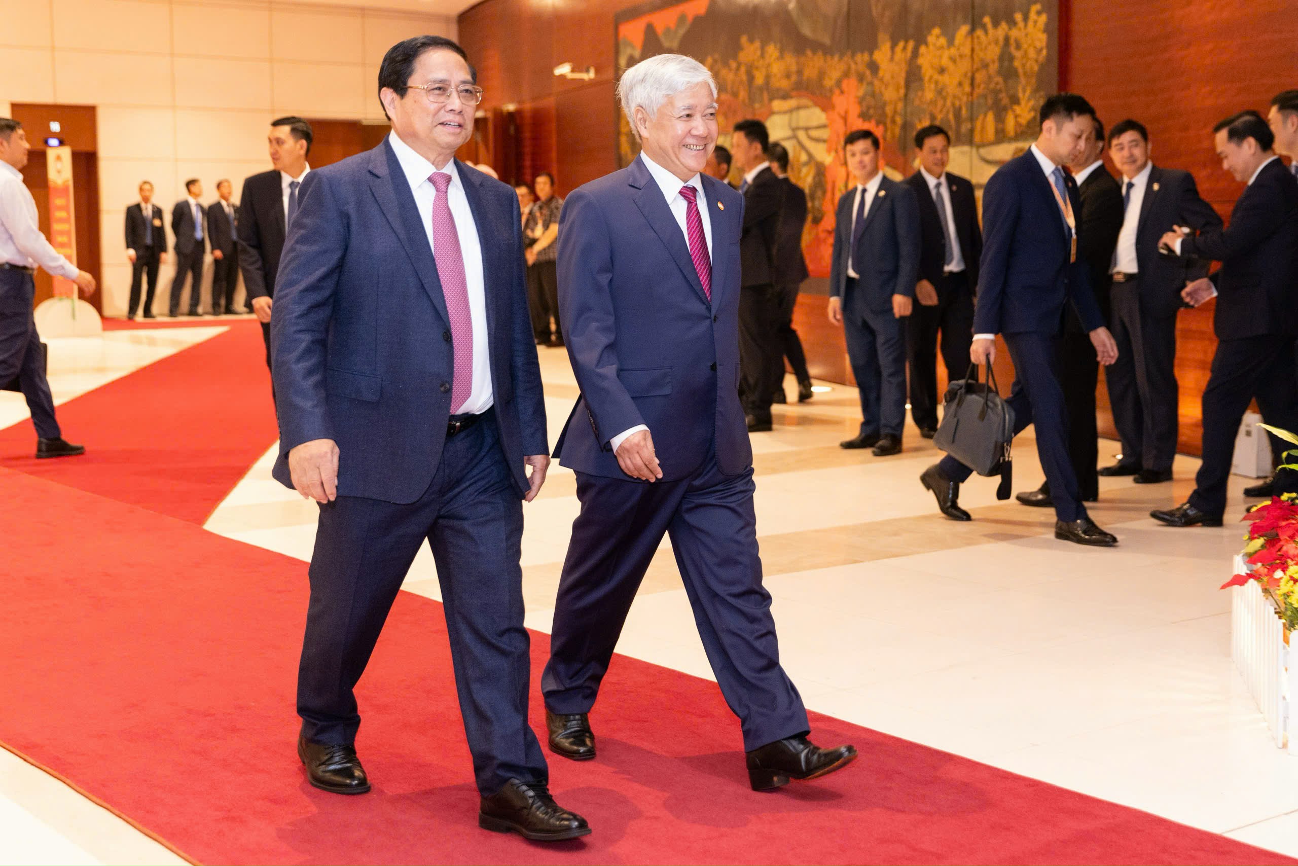 Thủ tướng Ch&iacute;nh phủ Phạm Minh Ch&iacute;nh đến dự phi&ecirc;n khai mạc Đại hội đại biểu to&agrave;n quốc MTTQ Việt Nam lần thứ X