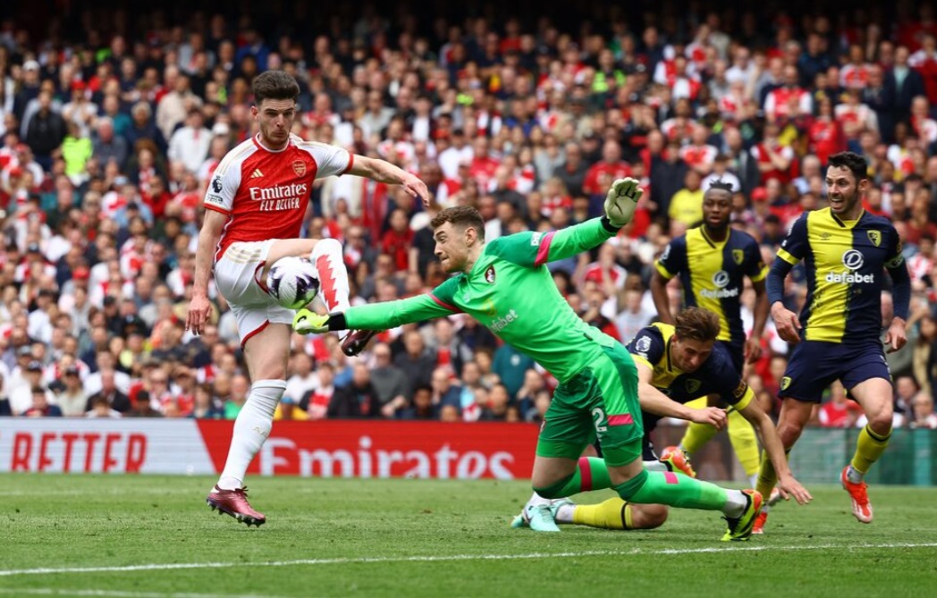 Soi tỉ số Bournemouth - Arsenal: Khi &ldquo;Ph&aacute;o thủ&rdquo; tổn thương v&igrave; virus FIFA- Ảnh 1.