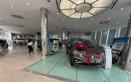 Xe hybrid vẫn ít người mua