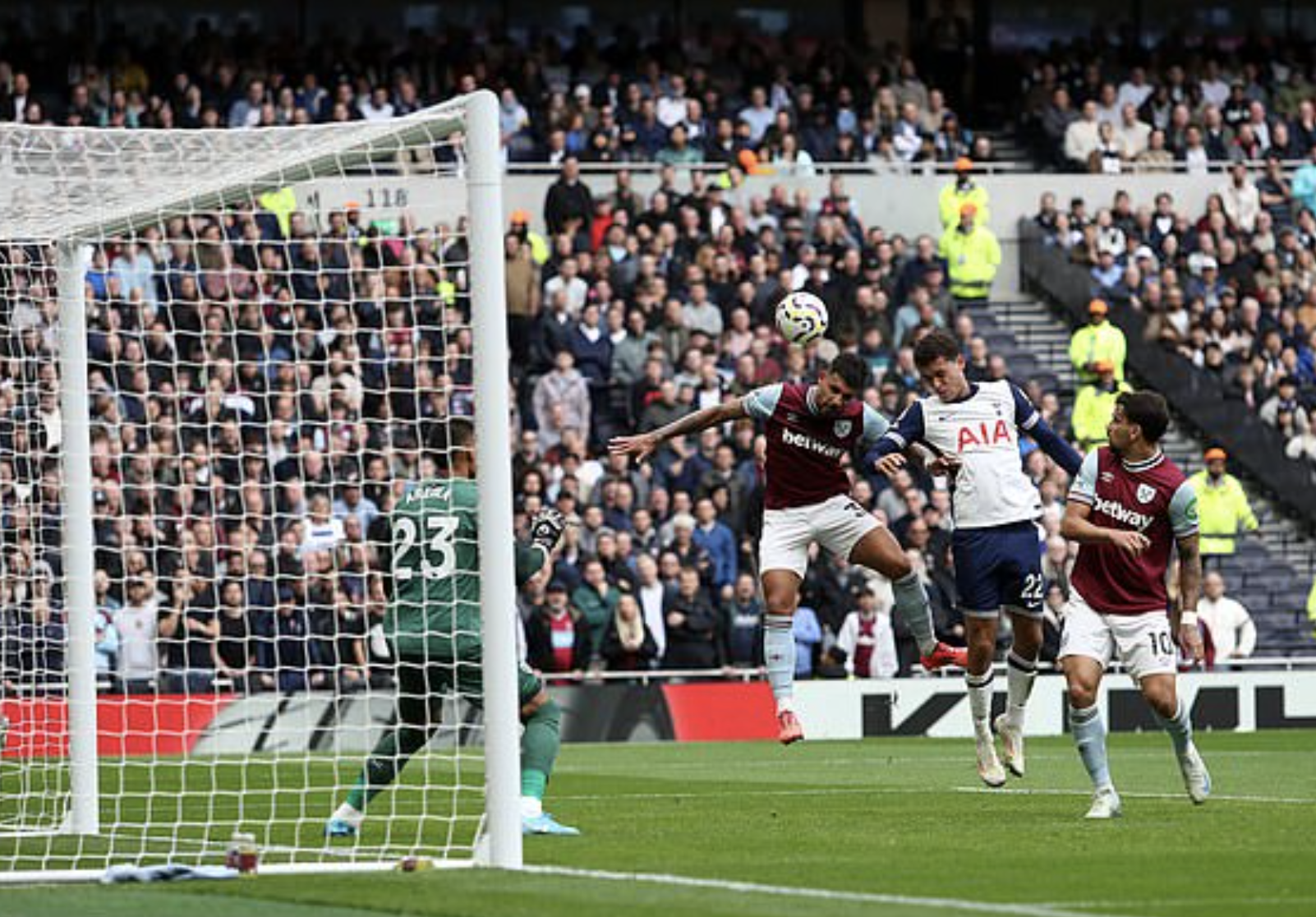 Rực lửa derby, Tottenham nhấn ch&igrave;m West Ham 4-1 tại London- Ảnh 1.