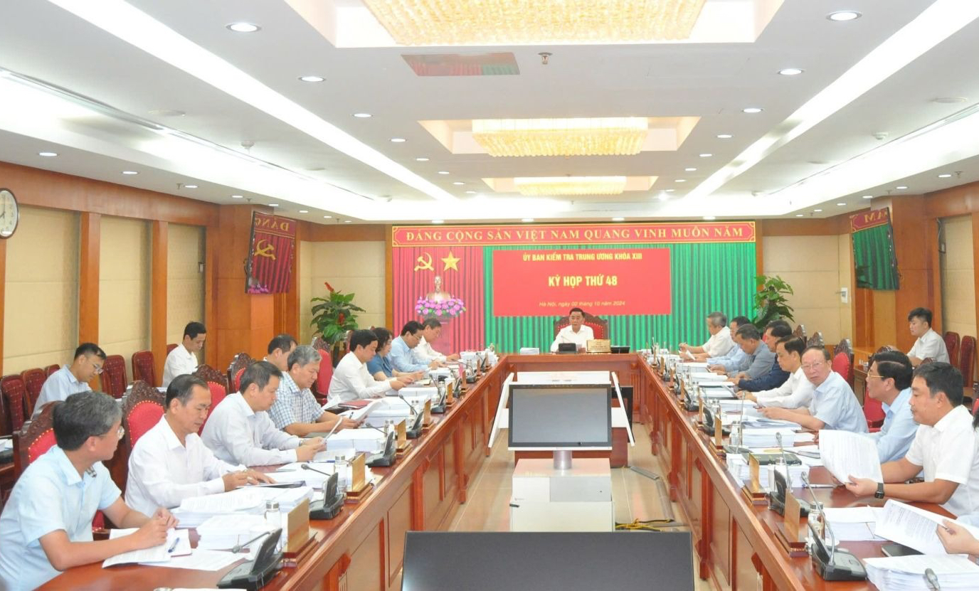 Toàn cảnh buổi họpẢnh: UBKT Trung ương