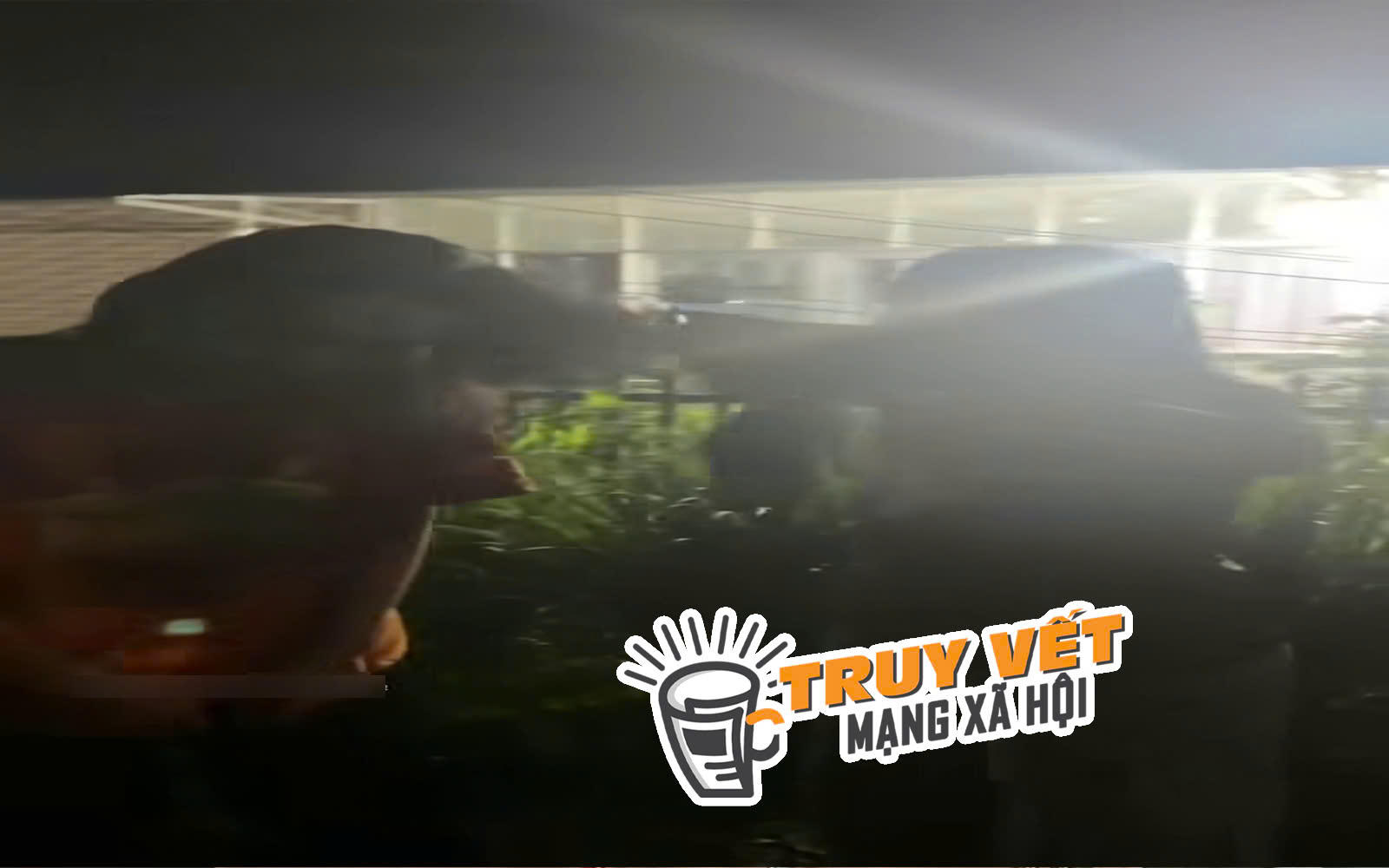 Sự thật về clip cô ruột xởn tóc, ép 2 cháu gái ở Tiền Giang lấy chồng