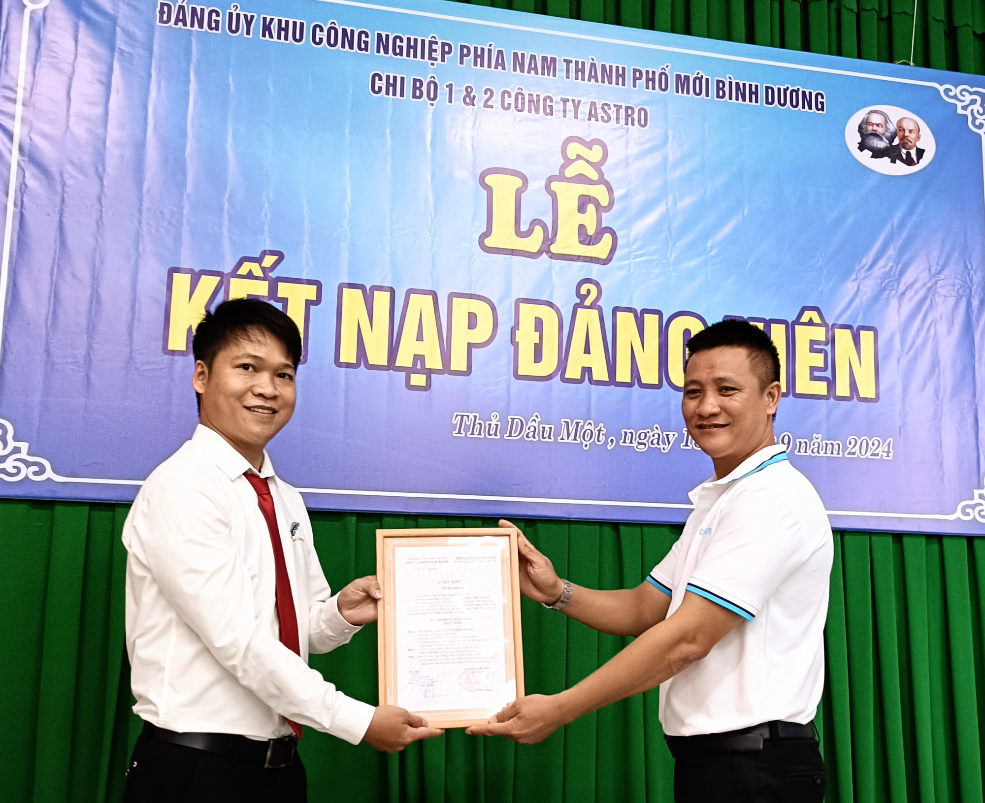Doanh nghiệp FDI đầu ti&ecirc;n tại B&igrave;nh Dương th&agrave;nh lập chi bộ  vừa kết nạp th&ecirc;m 13 đảng vi&ecirc;n mới- Ảnh 3.