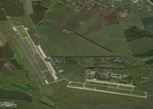 Ukraine tấn c&ocirc;ng s&acirc;n bay qu&acirc;n sự, nh&agrave; m&aacute;y thuốc nổ của Nga- Ảnh 1.