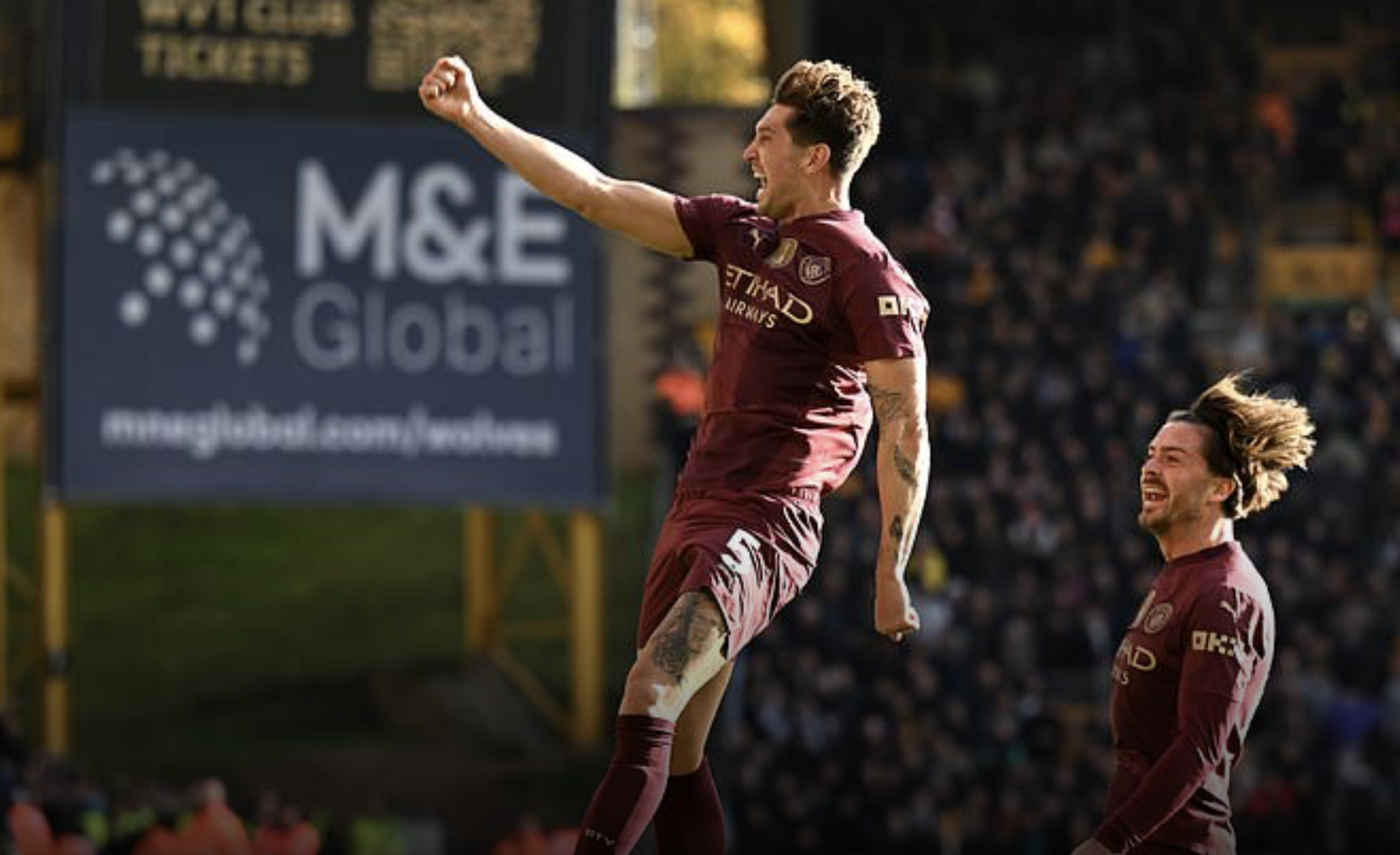 Hai hậu vệ lập công, Man City giành 3 điểm tranh cãi- Ảnh 6.