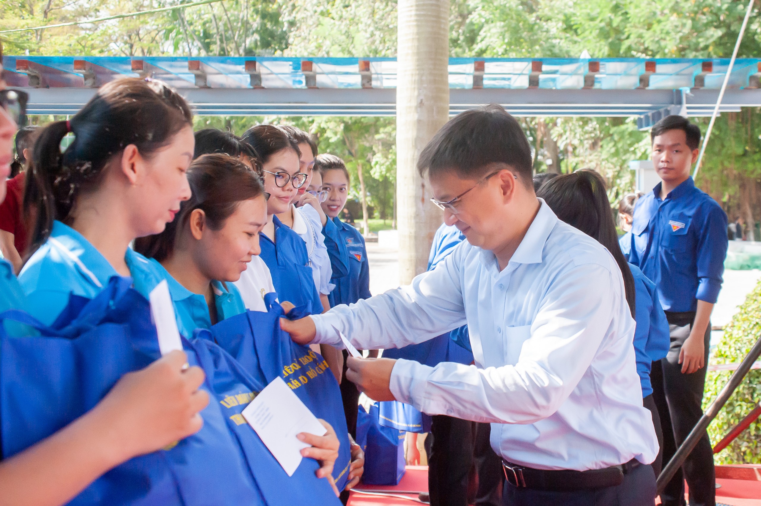 Nhiều hoạt động t&ocirc;n vinh nữ CNVC-LĐ nh&acirc;n Ng&agrave;y Phụ nữ Việt Nam 20 - 10- Ảnh 3.