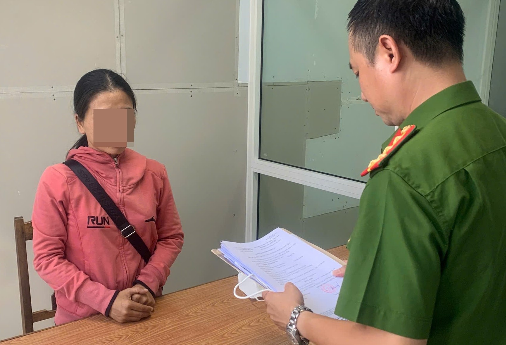 Thai phụ lừa đảo tiền tỉ bằng chi&ecirc;u b&aacute;n h&agrave;ng &ldquo;ảo&rdquo;- Ảnh 1.
