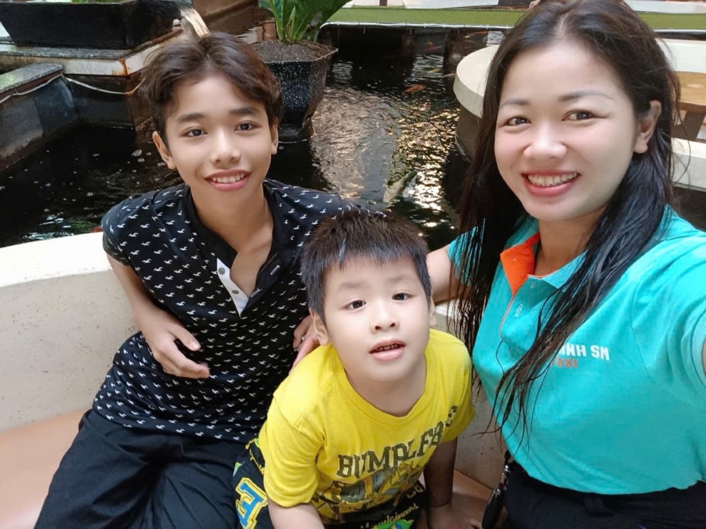 Nhiều t&agrave;i xế nữ cho biết, cuộc sống ổn định, thoải m&aacute;i hơn kể từ khi trở th&agrave;nh "Nữ T&agrave;i Xanh"