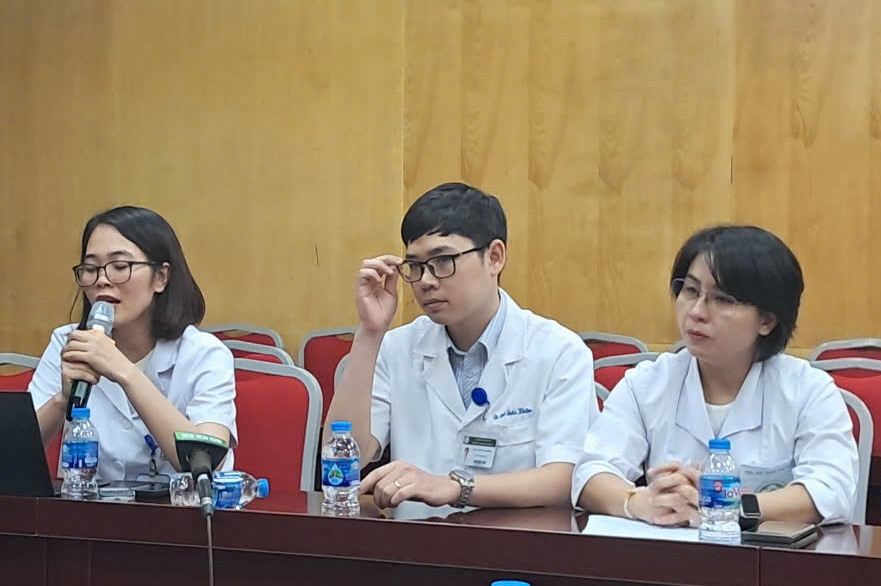 Lu&ocirc;n cho m&igrave;nh t&agrave;i giỏi, y&ecirc;u đời qu&aacute; mức, c&ocirc; g&aacute;i nhập viện t&acirc;m thần- Ảnh 1.
