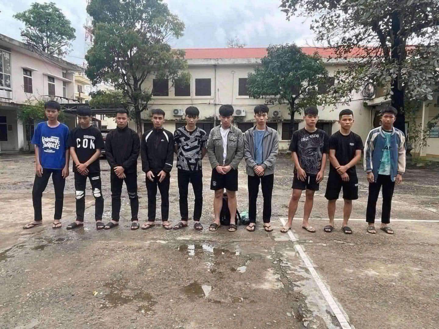 Vụ 2 thanh niên bị chém tử vong ở Quảng Bình: Đã bắt giữ 11 nghi phạm - Ảnh 1.