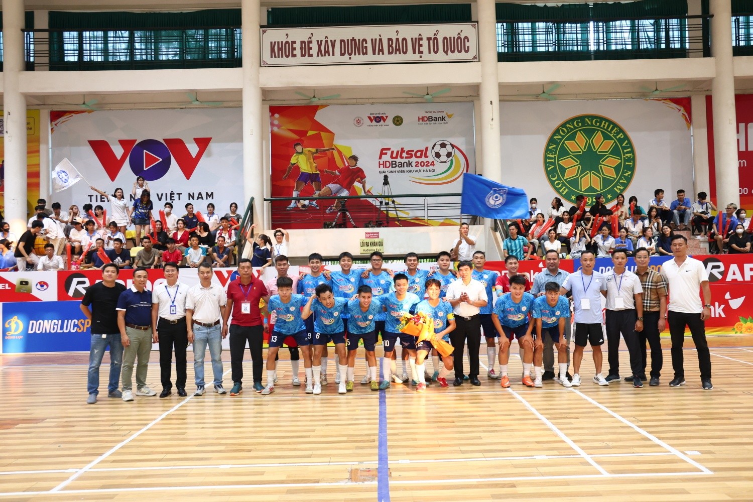 Giải futsal sinh vi&ecirc;n to&agrave;n quốc khu vực H&agrave; Nội t&igrave;m ra nh&agrave; v&ocirc; địch- Ảnh 2.