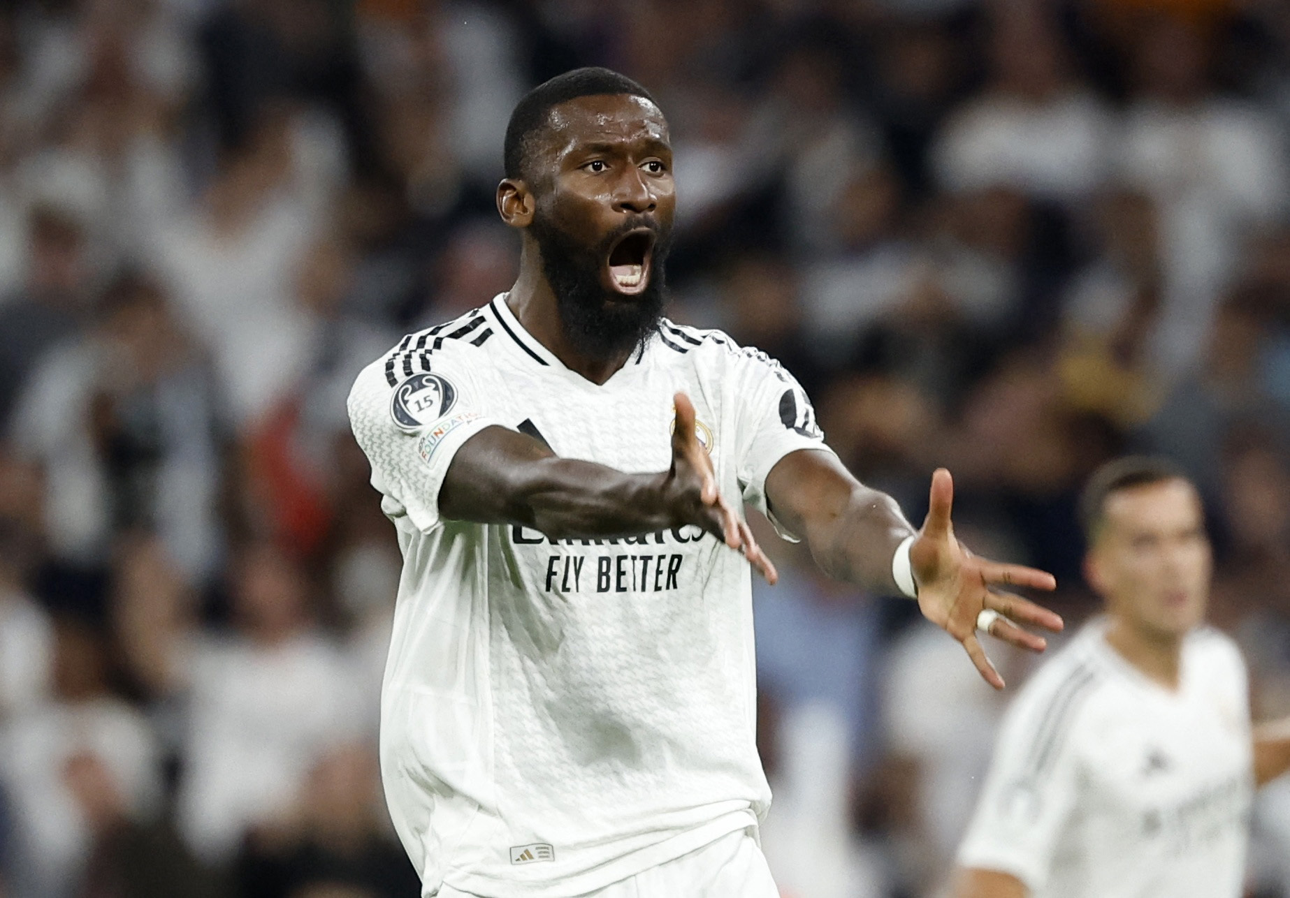 Vinicius bùng nổ, Real Madrid ngược dòng khó tin hạ Dortmund - Ảnh 5.