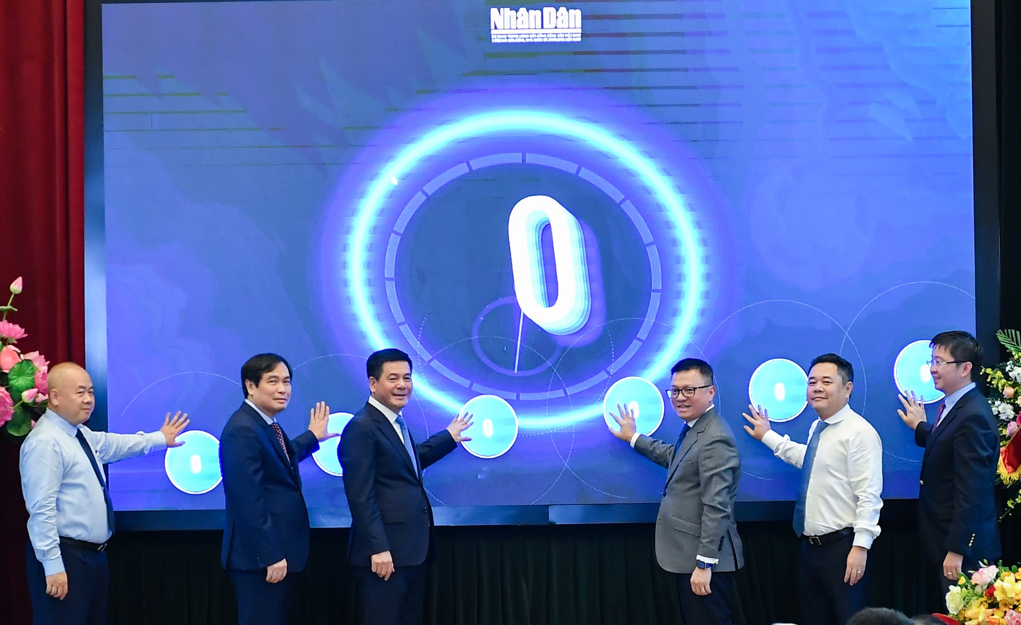 Lần đầu ti&ecirc;n, Việt Nam c&oacute; chuy&ecirc;n trang thương hiệu quốc gia- Ảnh 1.