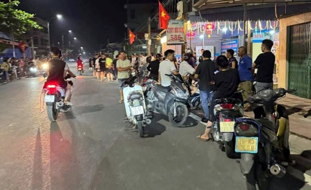 Một người đ&agrave;n &ocirc;ng tử vong do đốt ph&aacute;o nổ- Ảnh 1.