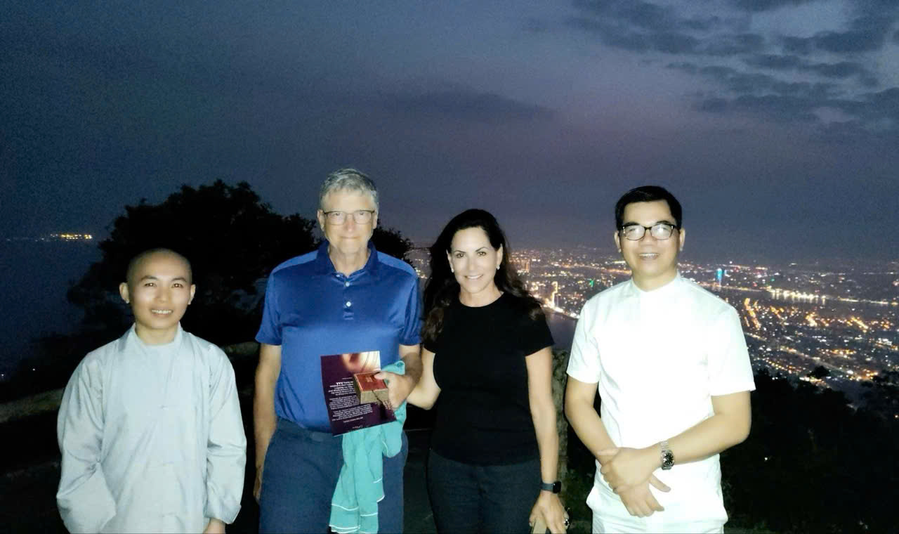 Đ&agrave; Nẵng t&iacute;nh mở tour thưởng tr&agrave; tr&ecirc;n đỉnh B&agrave;n Cờ, nơi Bill Gates từng đến uống tr&agrave;- Ảnh 2.
