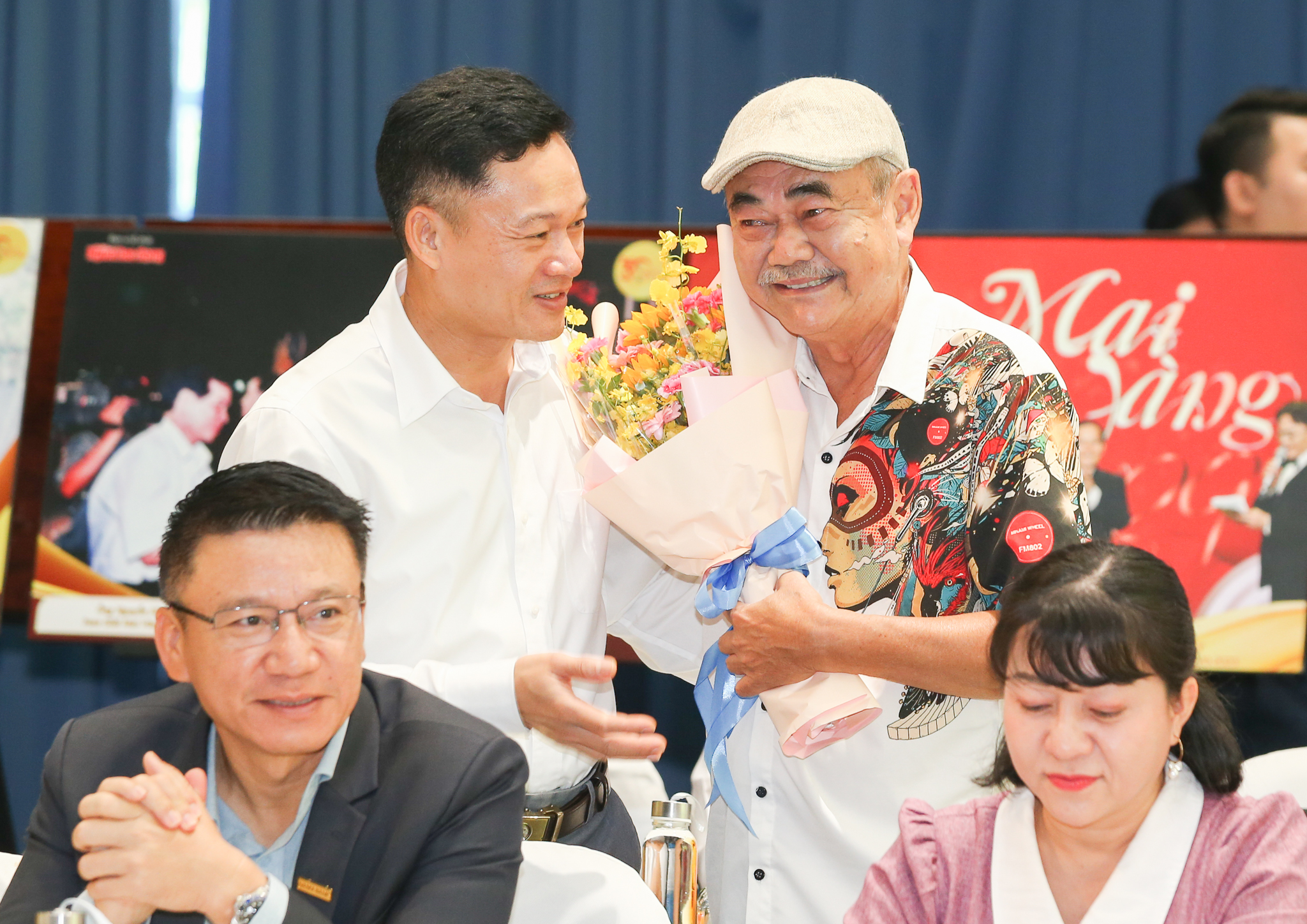 Giải Mai V&agrave;ng - 30 năm ấy biết bao nhi&ecirc;u t&igrave;nh- Ảnh 28.