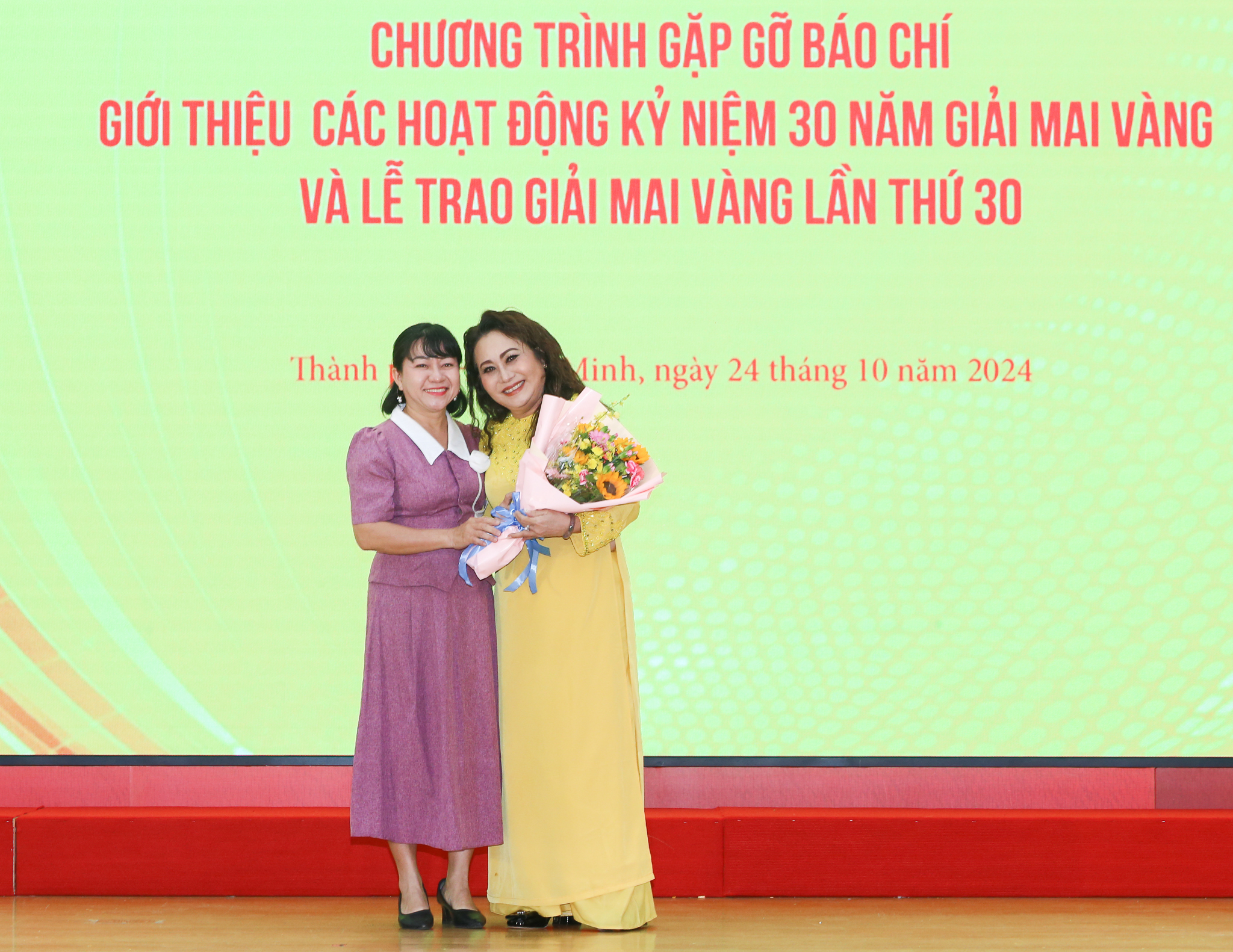 Giải Mai V&agrave;ng - 30 năm ấy biết bao nhi&ecirc;u t&igrave;nh- Ảnh 30.