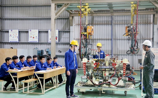 Giáo dục nghề nghiệp vẫn khó tuyển sinh