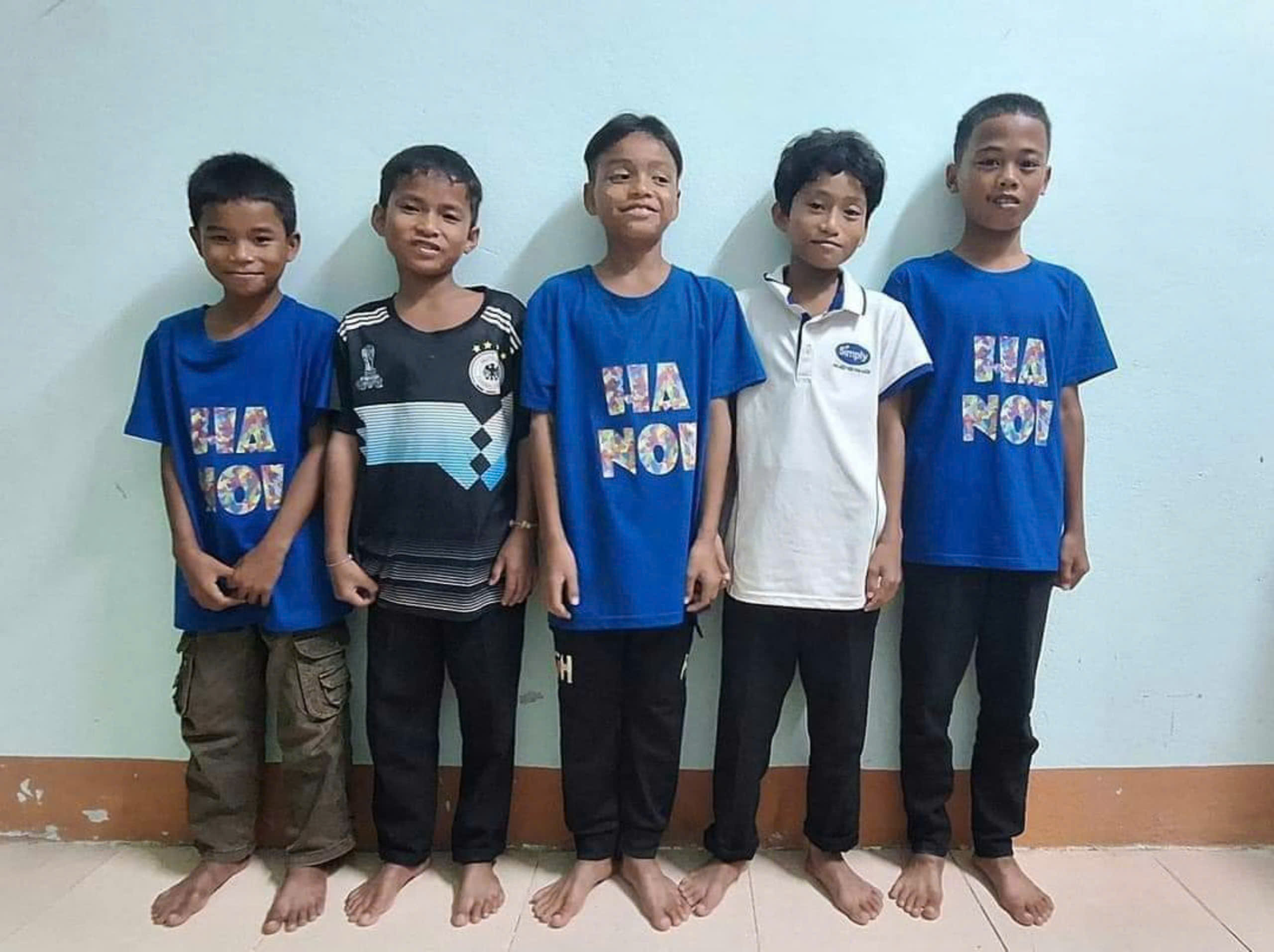 Quảng B&igrave;nh: 5 học sinh dũng cảm lao xuống d&ograve;ng nước chảy xiết cứu sống 2 em nhỏ- Ảnh 2.