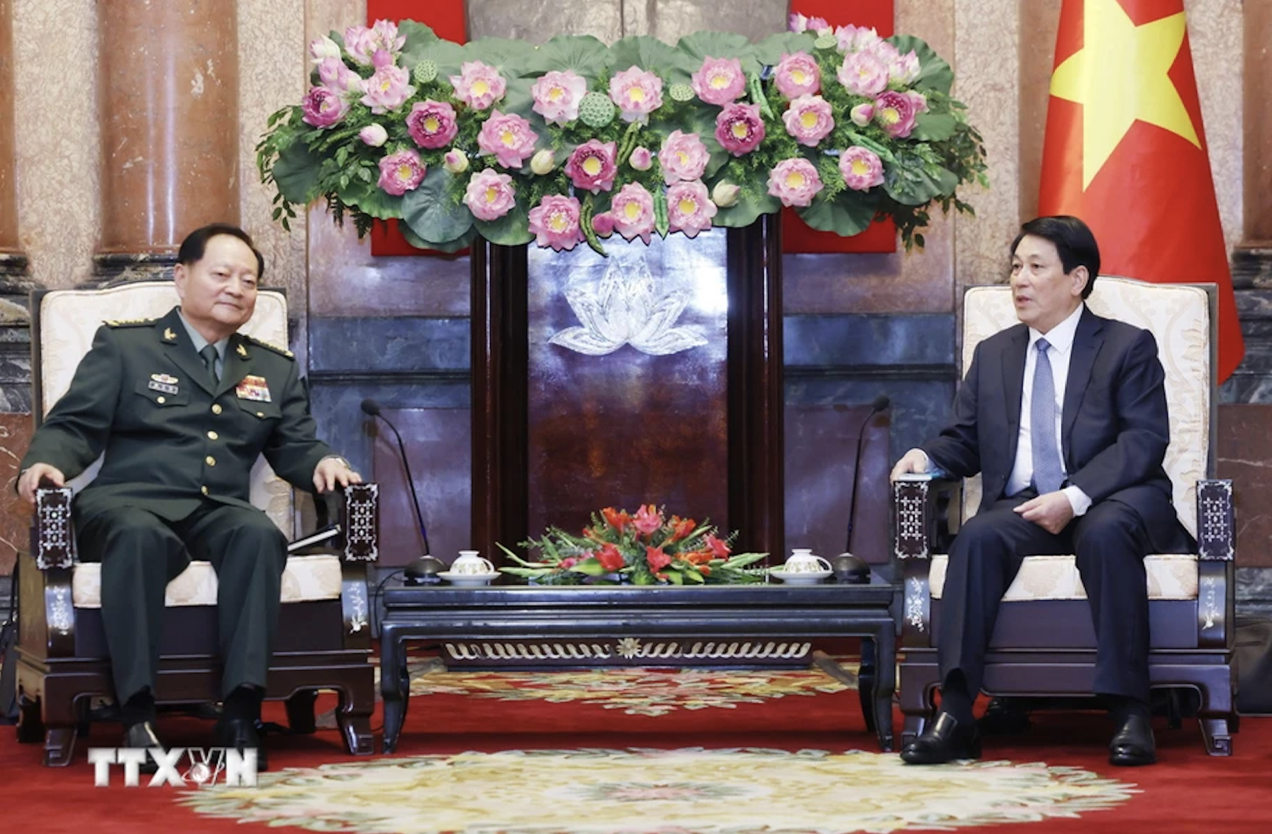 Chủ tịch nước Lương Cường tiếp Ph&oacute; Chủ tịch Qu&acirc;n ủy Trung ương Trung Quốc- Ảnh 5.