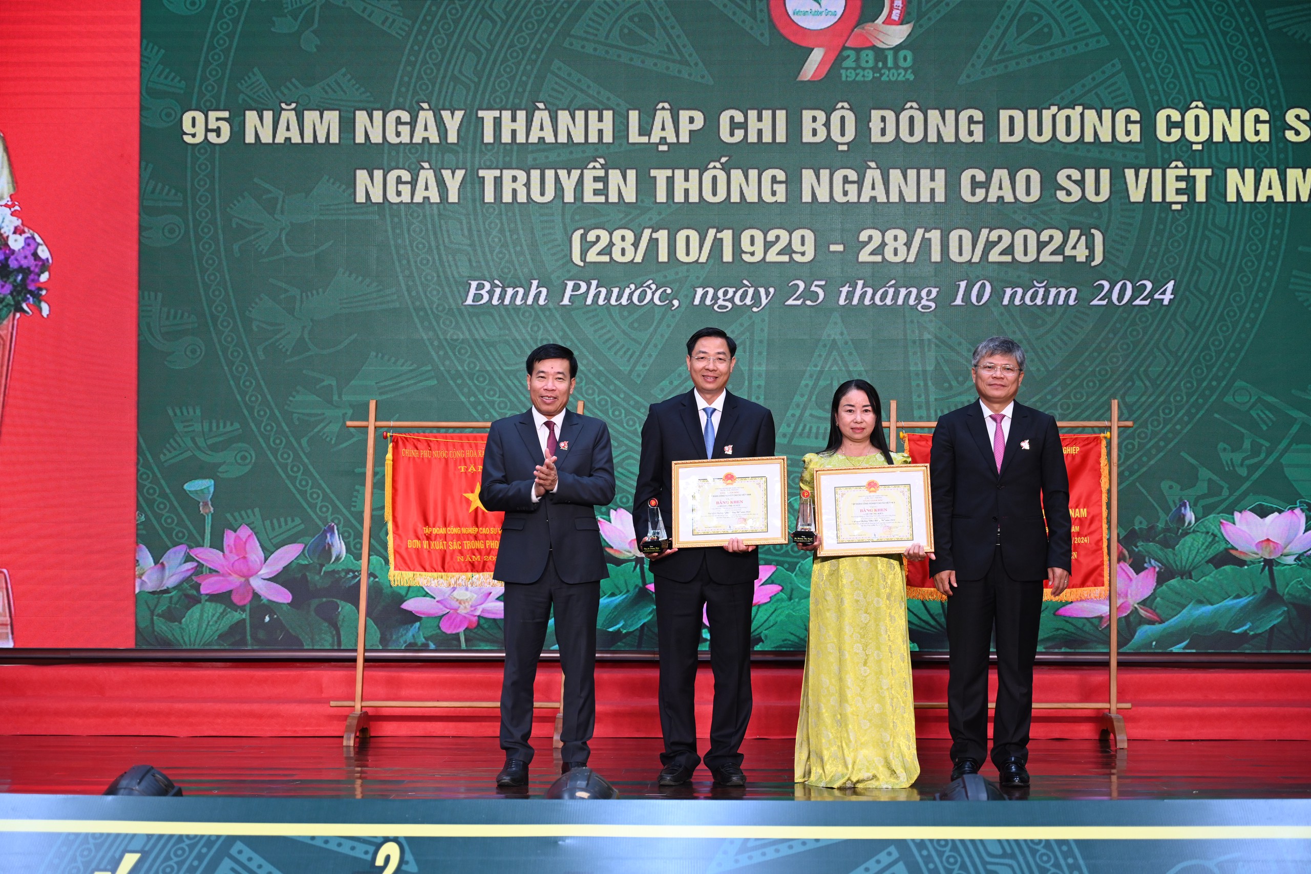 "Vàng trắng" tạo nguồn lực dựng xây quê hương- Ảnh 5.