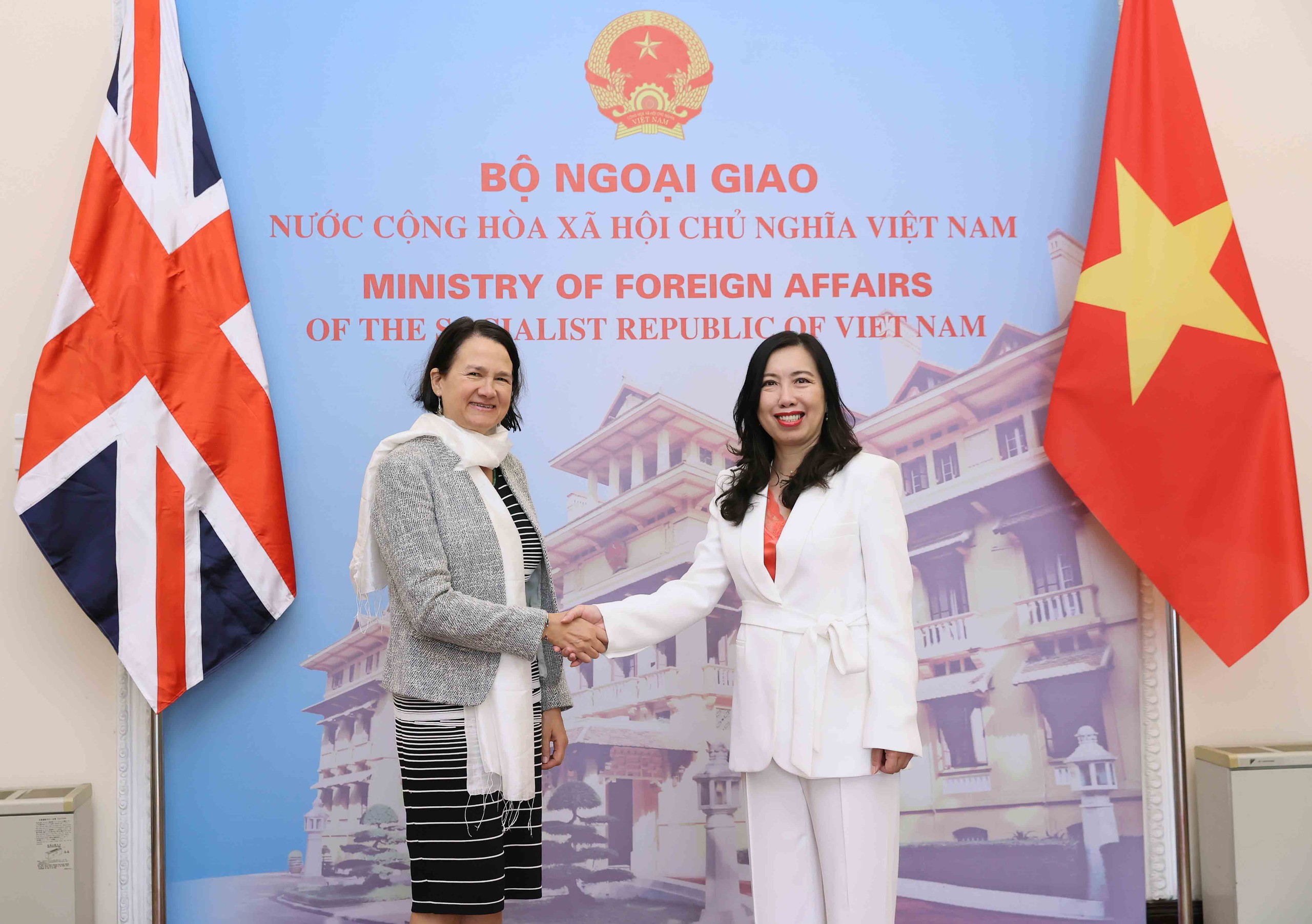 Anh hỗ trợ TP HCM phát triển thành Trung tâm Tài chính quốc tế- Ảnh 1.