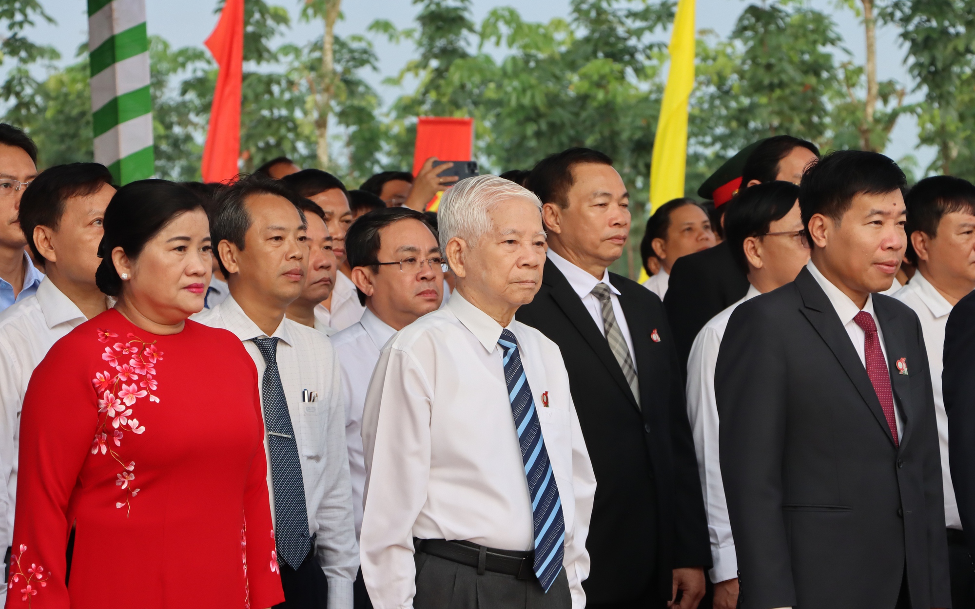"Vàng trắng" tạo nguồn lực dựng xây quê hương