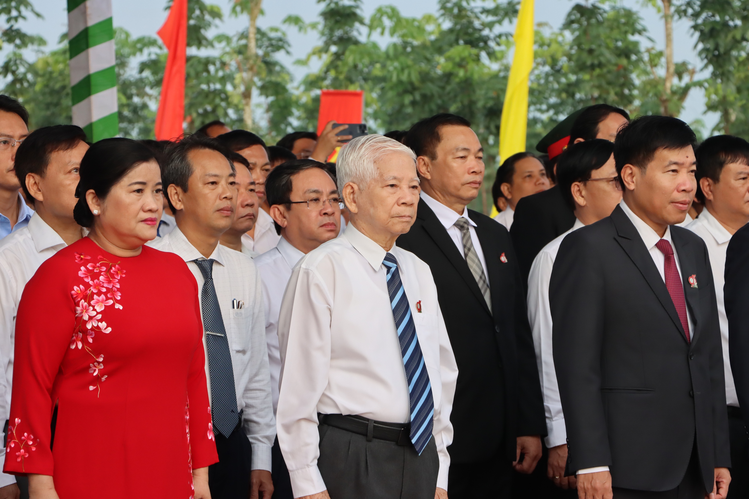 "Vàng trắng" tạo nguồn lực dựng xây quê hương- Ảnh 6.
