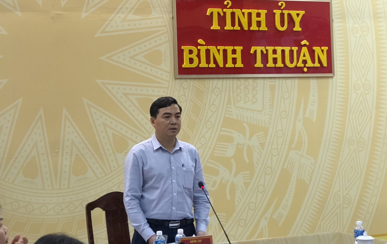 Tỉnh Bình Thuận đặt lộ trình xây dựng, sửa chữa nhà tình nghĩa và xóa nhà tạm, nhà dột nát- Ảnh 2.