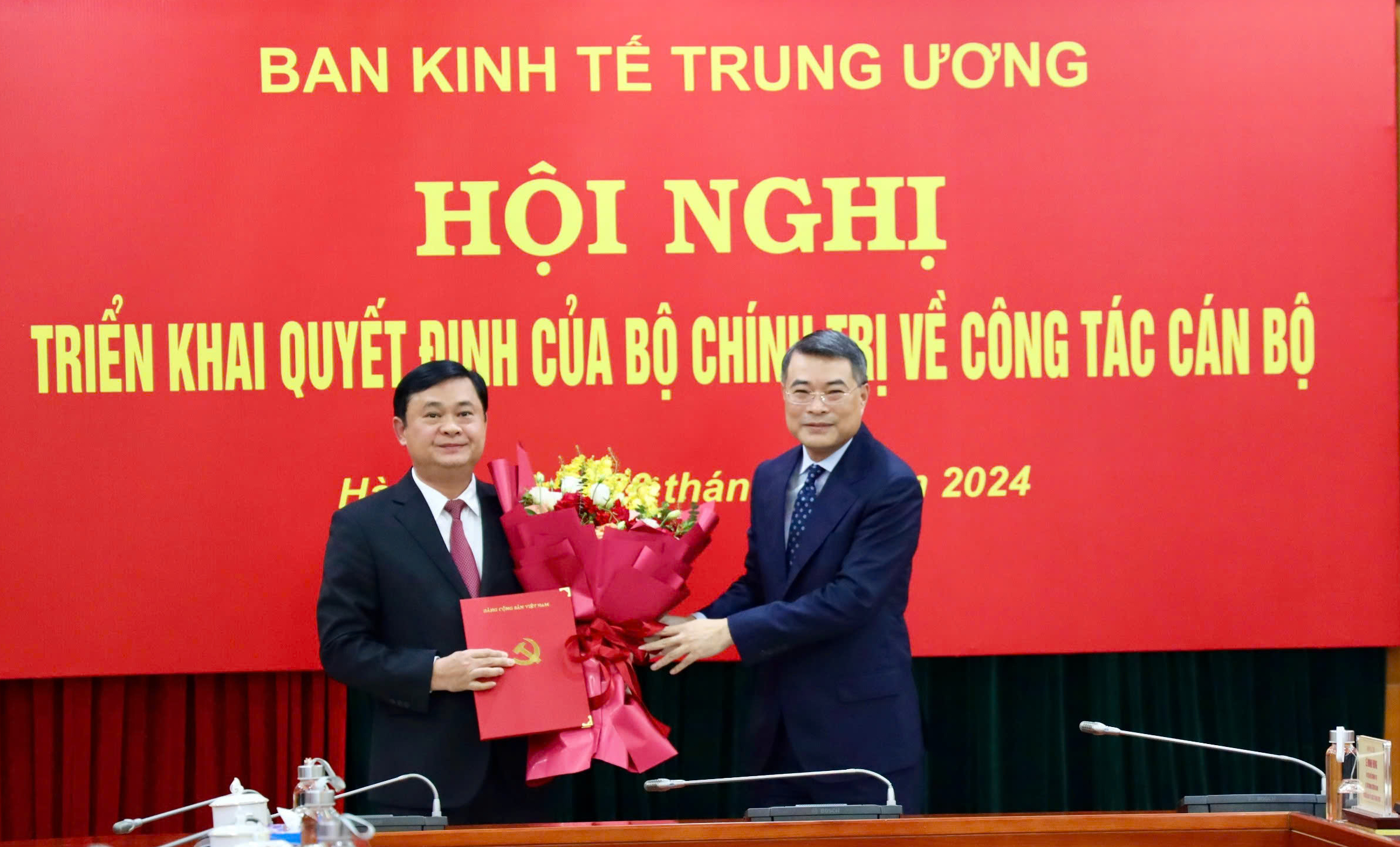 Điều động B&iacute; thư Tỉnh ủy Nghệ An l&agrave;m Ph&oacute; Trưởng Ban Kinh tế Trung ương- Ảnh 1.