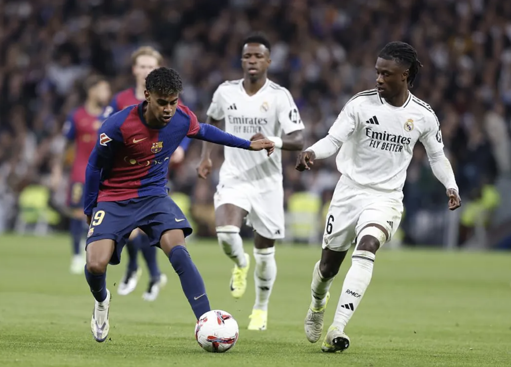 Lamine Yamal lập kỷ lục, Barcelona nghiền nát Real Madrid - Ảnh 7.