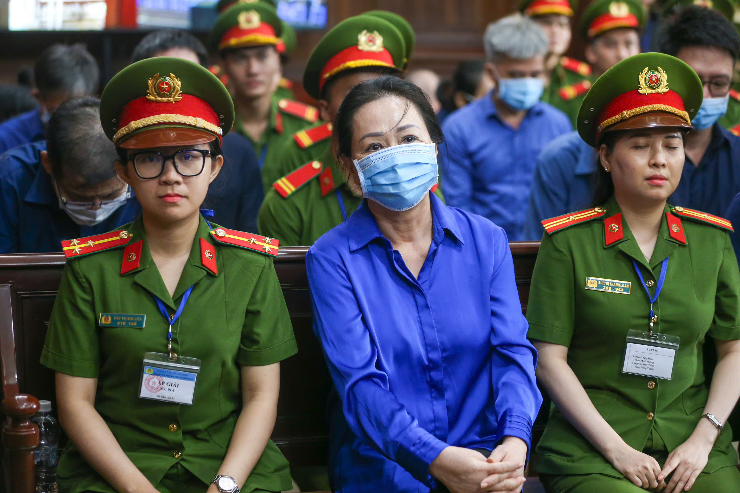 Một người mua tr&aacute;i phiếu Vạn Thịnh Ph&aacute;t được tuy&ecirc;n nhận bồi thường hơn 14,8 tỉ đồng- Ảnh 1.