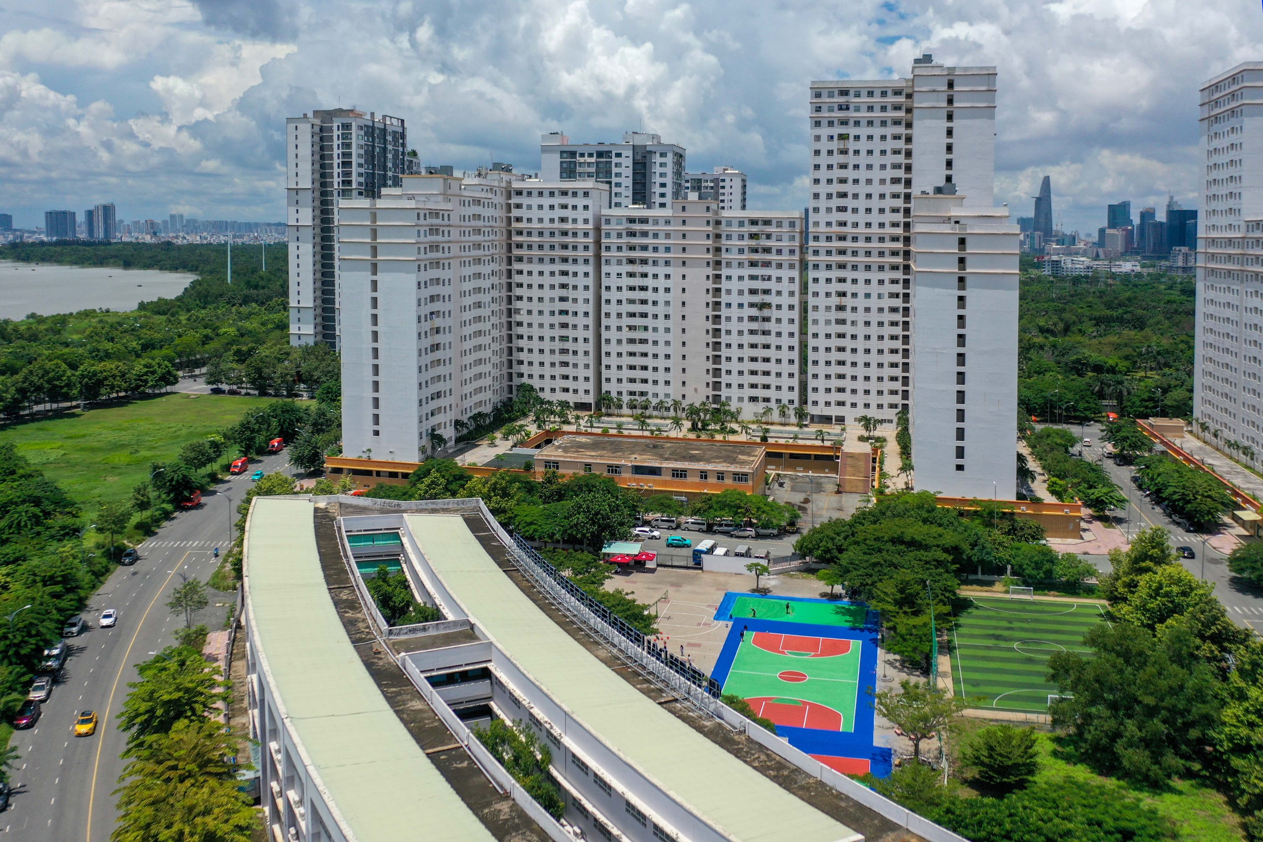 Việc xây dựng công trình xanh cần được xem như một phần không thể thiếu trong quá trình quy hoạch và phát triển đô thịẢnh: HOÀNG TRIỀU