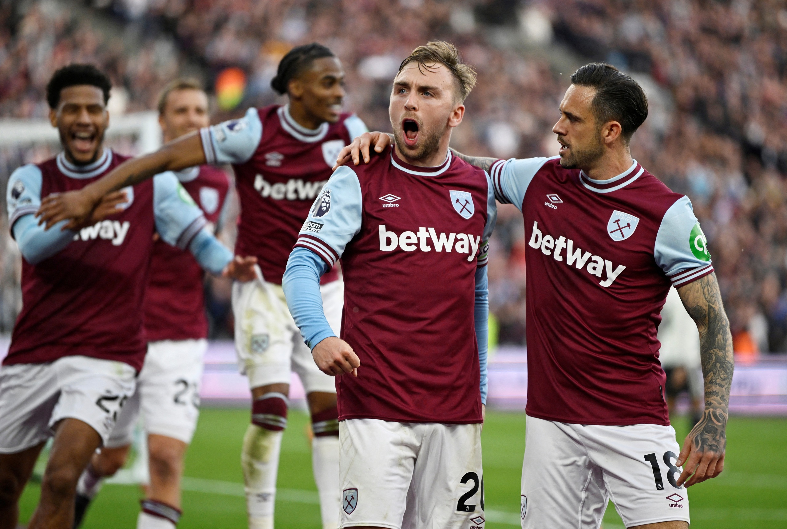 Thua West Ham ph&uacute;t cuối, Man United ch&igrave;m s&acirc;u ở Giải Ngoại hạng Anh- Ảnh 2.