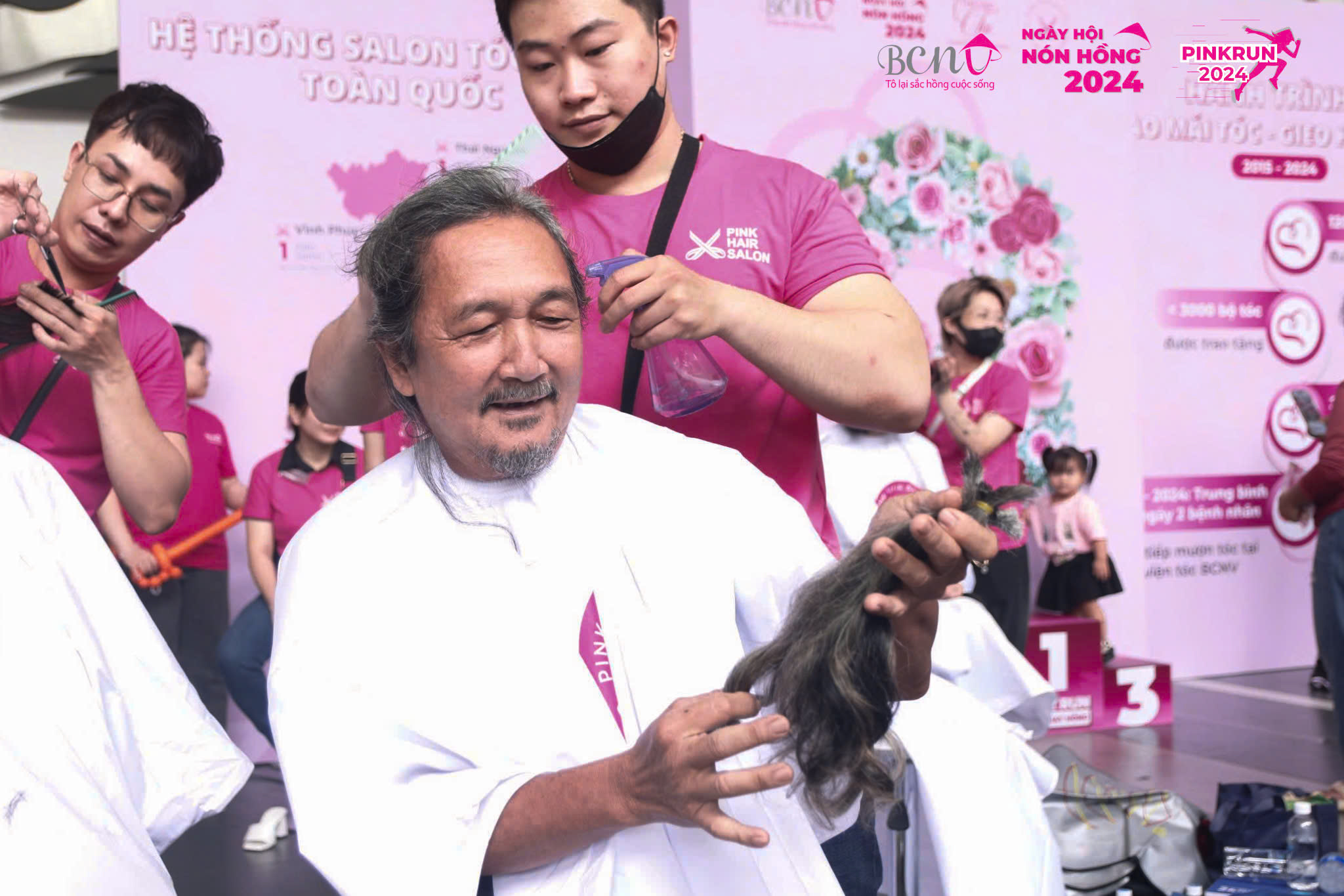 L&yacute; do người đ&agrave;n &ocirc;ng từ Bến Tre l&ecirc;n TP HCM hiến t&oacute;c - Ảnh 1.