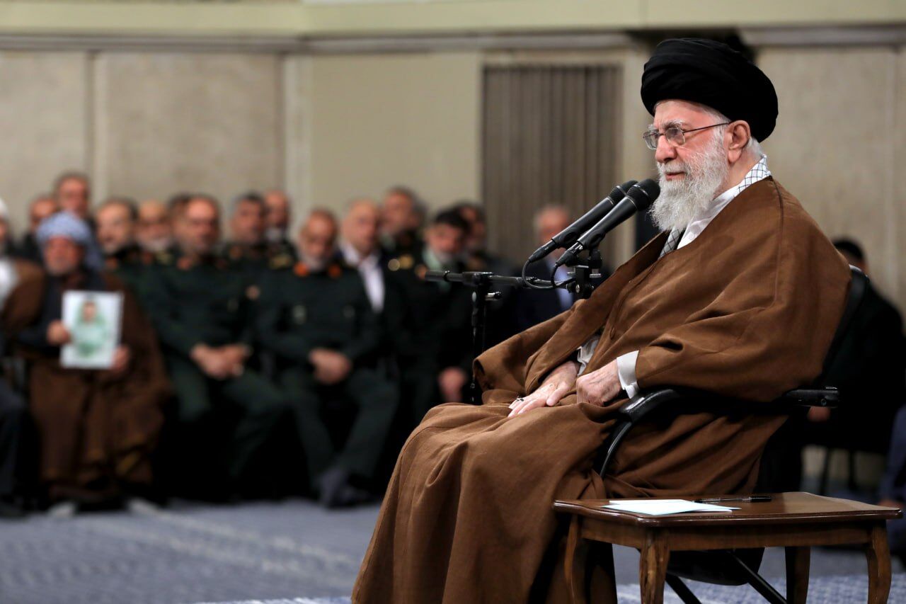 Thủ tướng Israel v&agrave; l&atilde;nh tụ tối cao Iran tuy&ecirc;n bố "ngược chiều"- Ảnh 2.