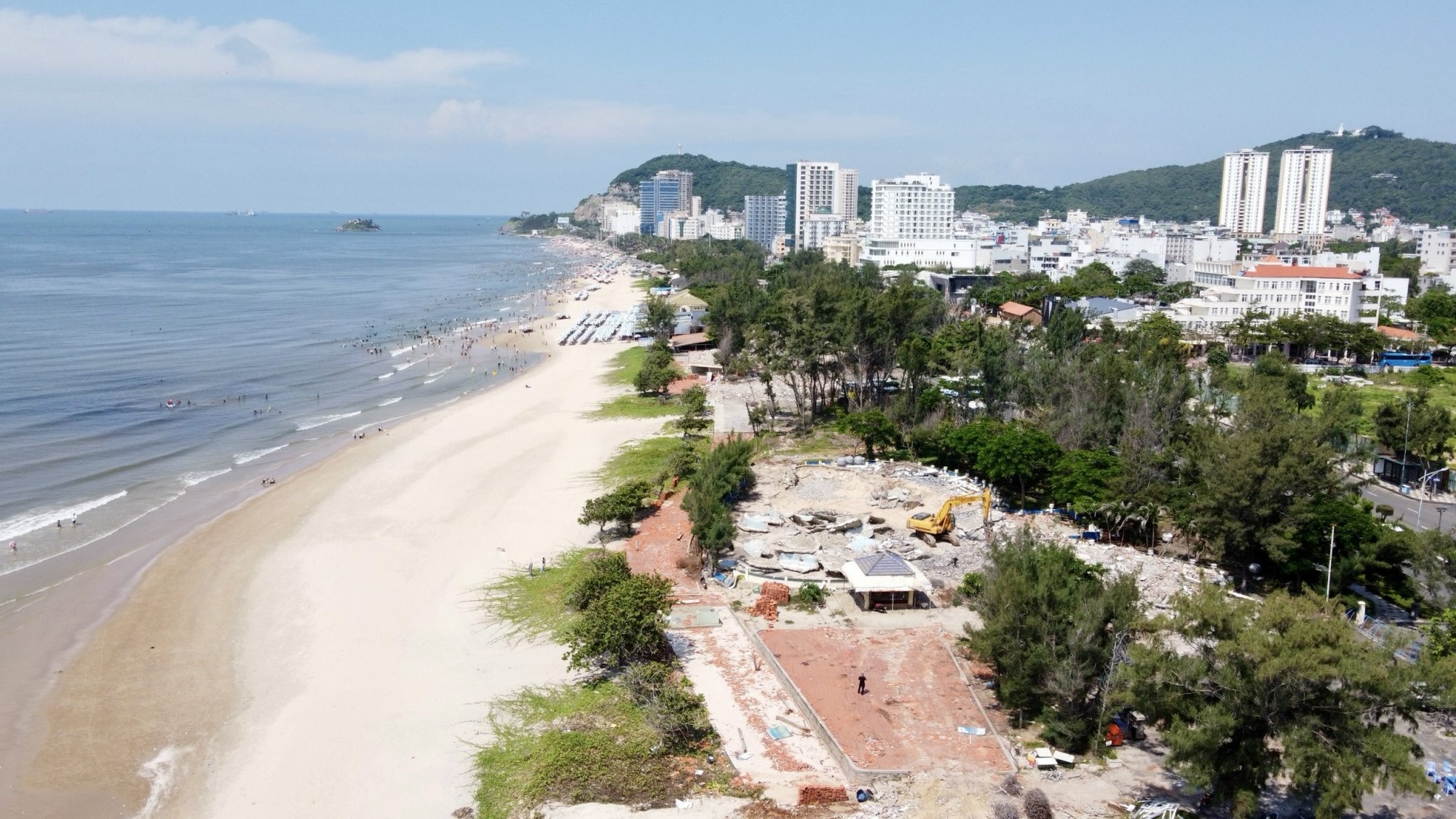 Hơn 1.000 tỉ đồng thay đổi diện mạo Bãi Sau, TP Vũng Tàu trong 6 tháng- Ảnh 1.