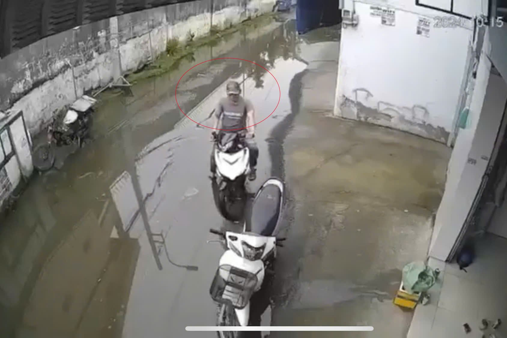 TP HCM: 1 thanh niên mượn xe máy rồi "mất tích" nhiều ngày- Ảnh 1.