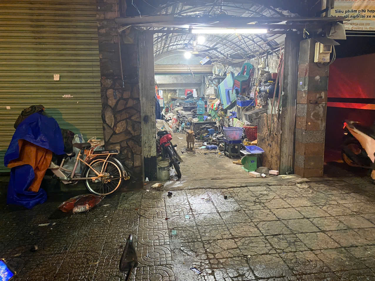 Sau tiếng nổ lớn, một người bị bỏng- Ảnh 3.