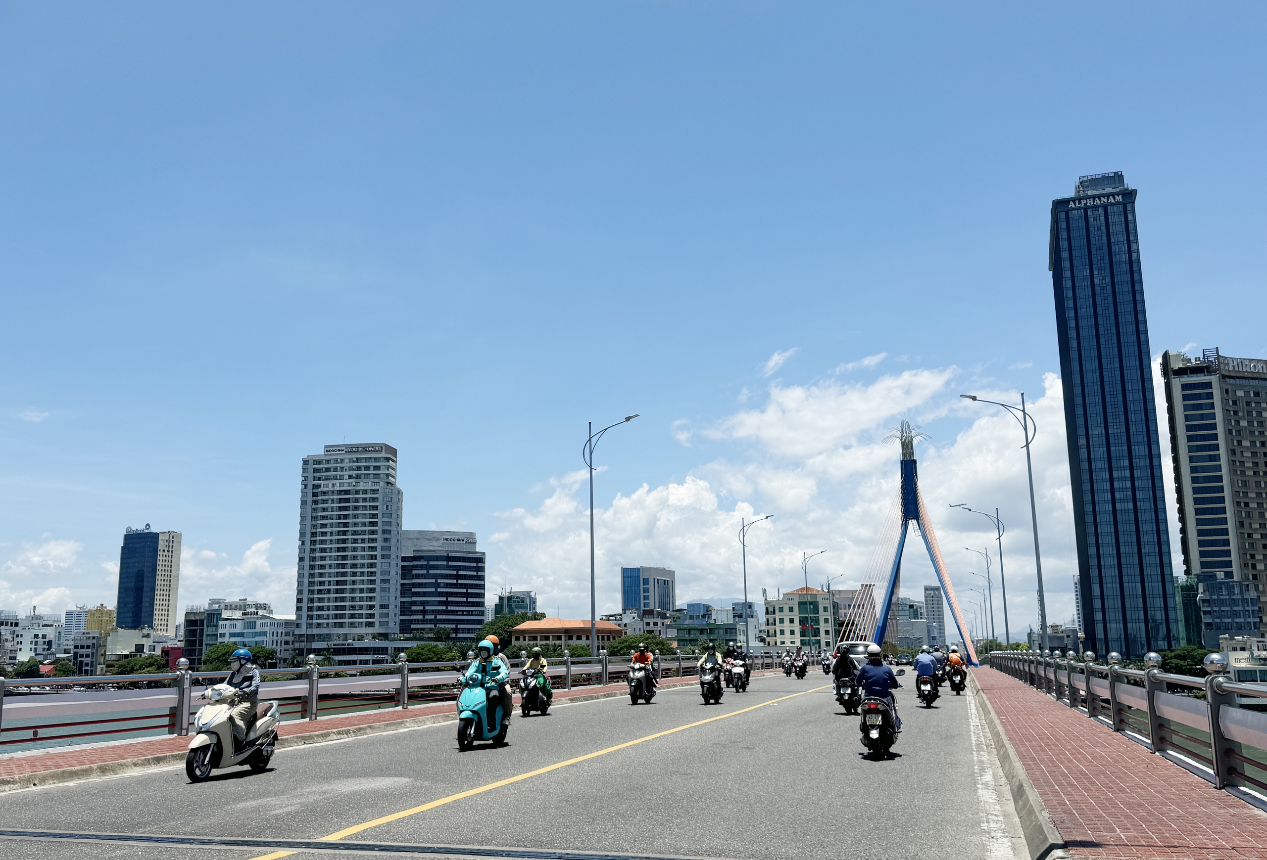 Dấu ấn s&acirc;u sắc của Tổng B&iacute; thư Nguyễn Ph&uacute; Trọng: Quyết s&aacute;ch quan trọng để c&aacute;c địa phương đột ph&aacute;- Ảnh 20.