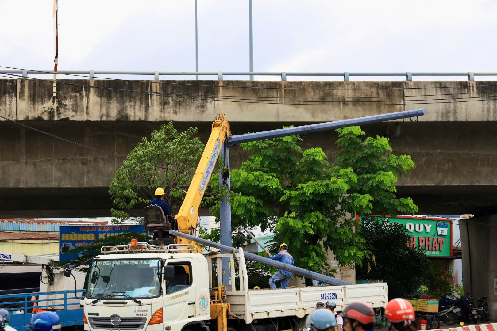 Sắp hoàn thành thu hẹp vòng xoay "tử thần" ở TP Thủ Đức- Ảnh 10.