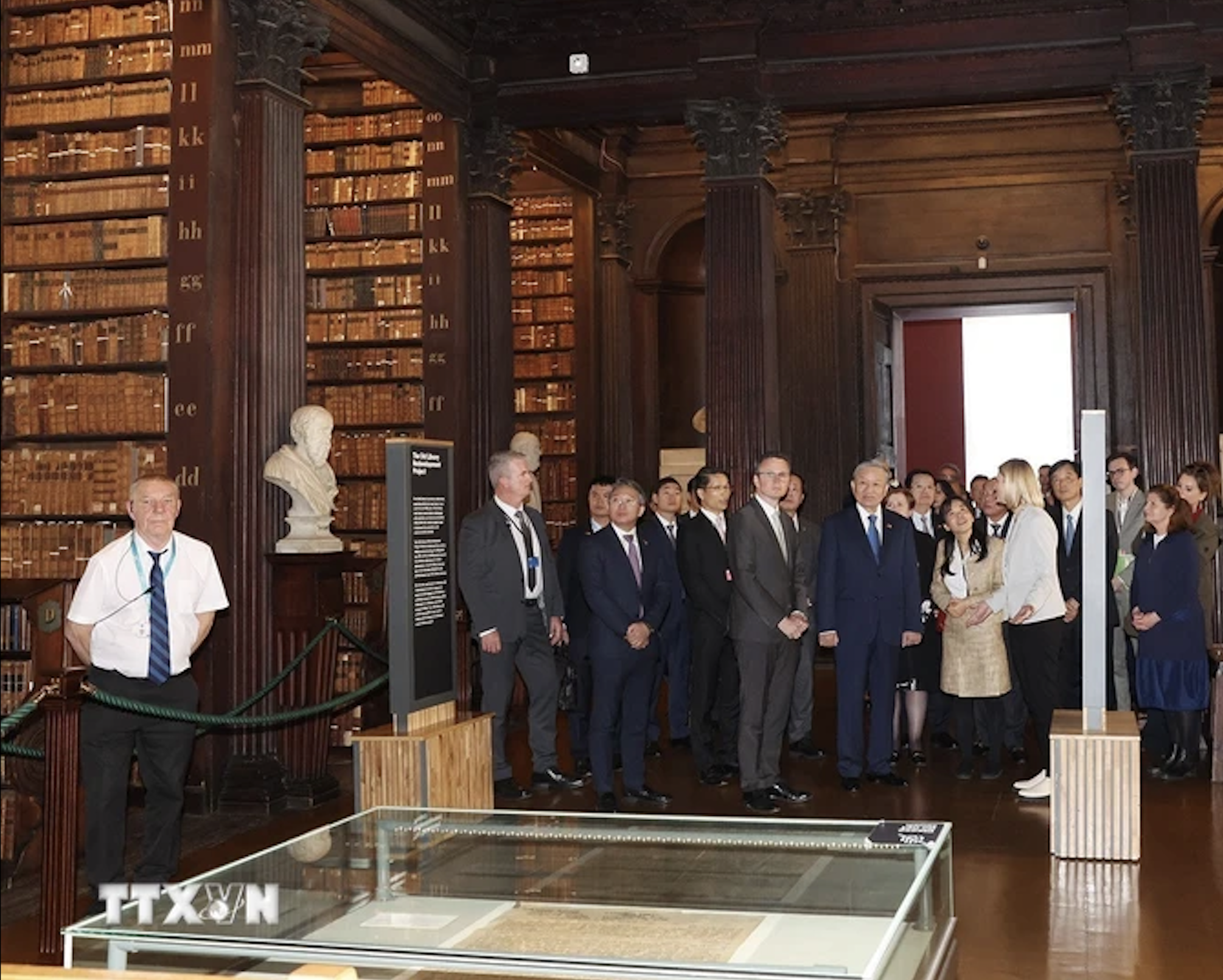 Tổng B&iacute; thư, Chủ tịch nước T&ocirc; L&acirc;m: Tầm nh&igrave;n về kỷ nguy&ecirc;n mới trong quan hệ Việt Nam - Ireland- Ảnh 5.
