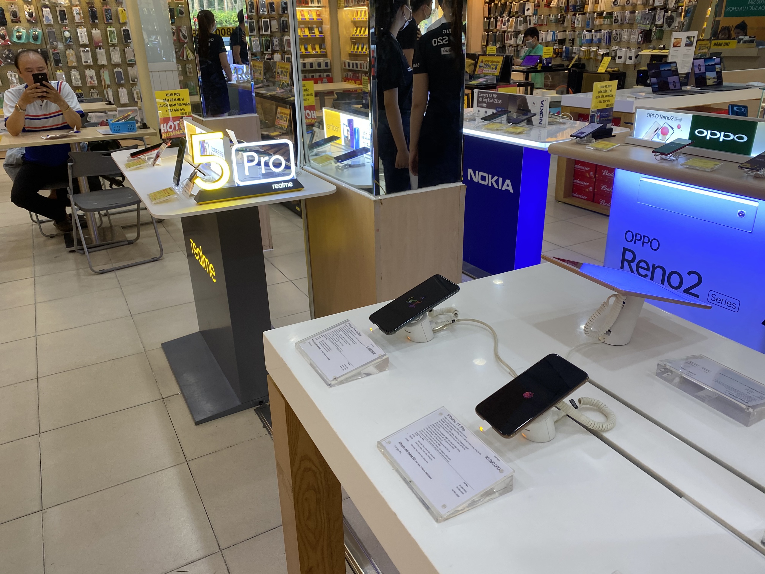 iPhone 16 vừa ra mắt, h&agrave;ng loạt iPhone đời cũ bị khai tử- Ảnh 1.