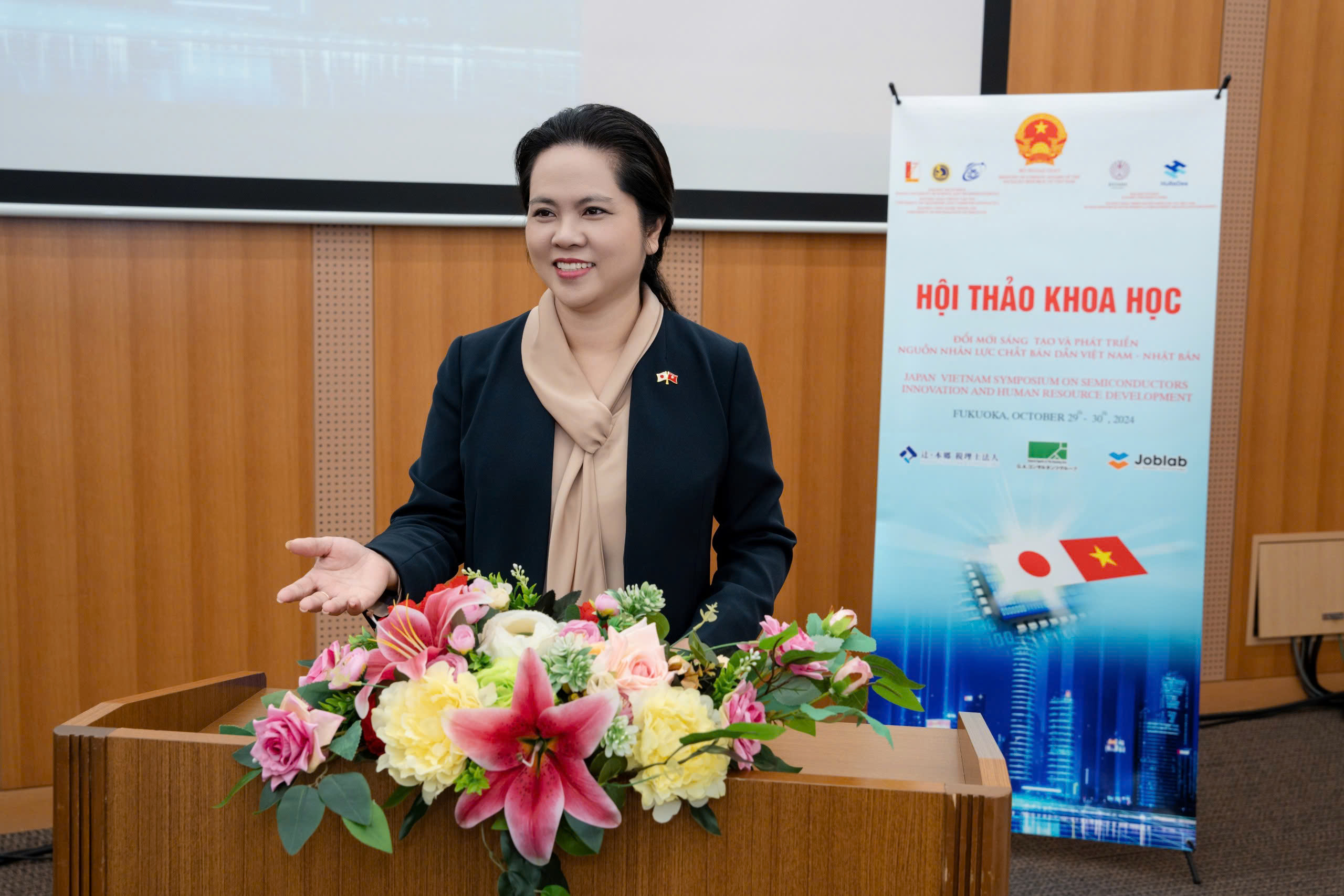 Nhật Bản hỗ trợ 3 trường đại học Việt Nam ph&aacute;t triển nh&acirc;n lực b&aacute;n dẫn- Ảnh 1.