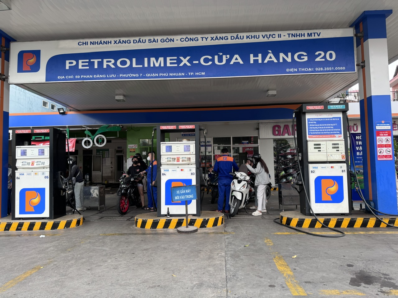 Xăng sinh học E5 biến mất ở nhiều cửa h&agrave;ng (*): Người trong cuộc n&oacute;i g&igrave;?- Ảnh 1.