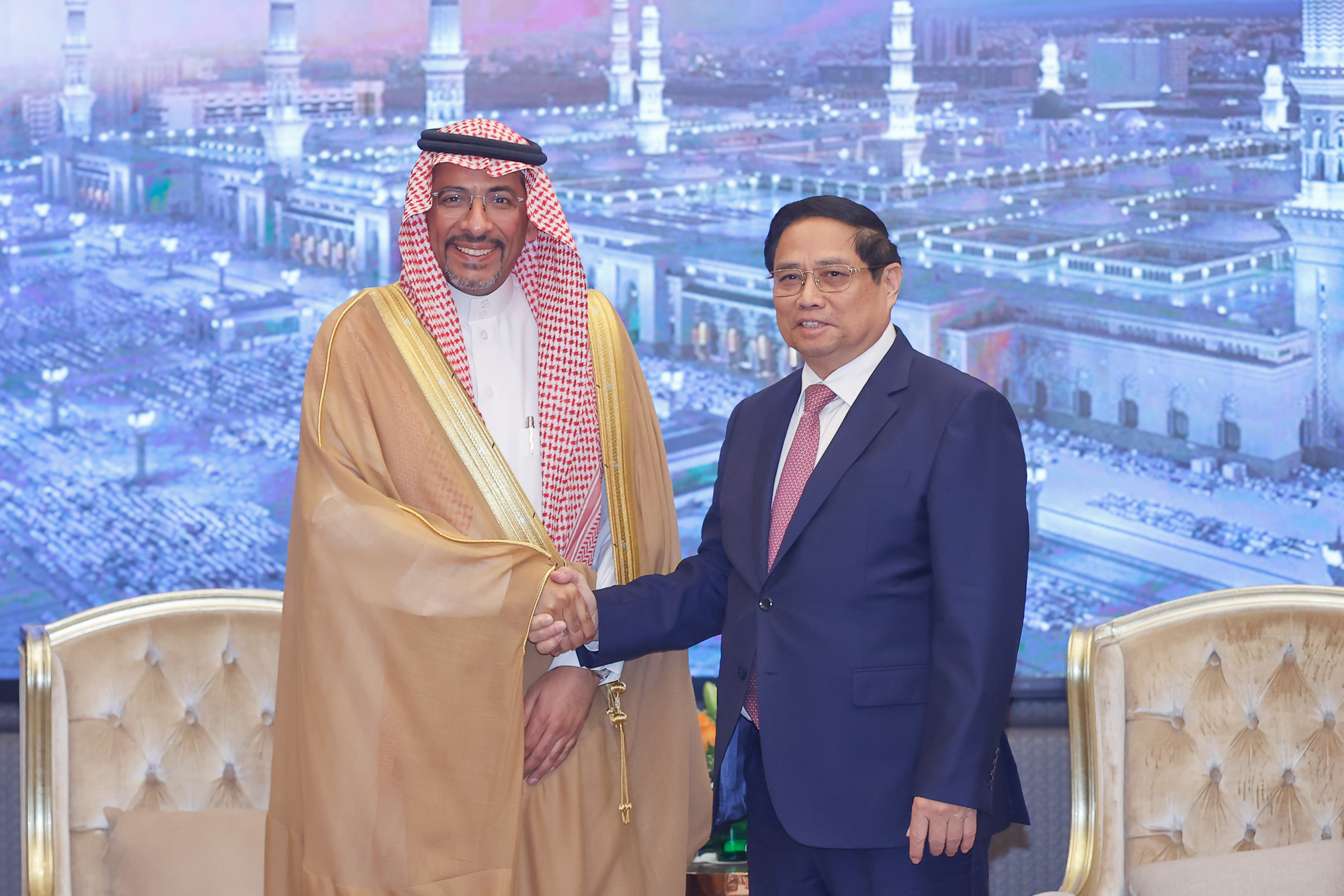 Thủ tướng: Sớm đàm phán hiệp định thương mại tự do Việt Nam - Ả Rập Saudi- Ảnh 1.