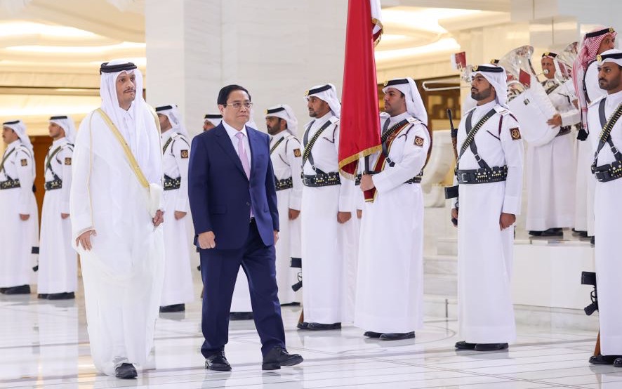 Qatar tổ chức trọng thể lễ đ&oacute;n Thủ tướng Phạm Minh Ch&iacute;nh