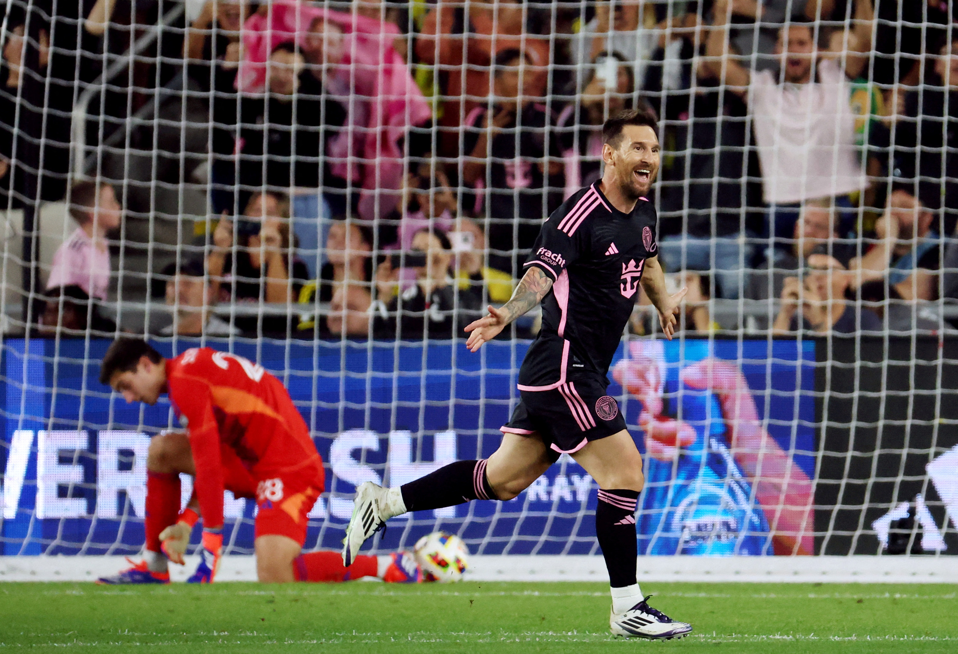 Messi đổi phận Inter Miami, đem về doanh thu kỷ lục MLS- Ảnh 1.