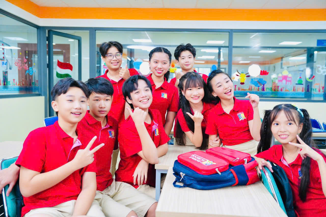 Thành tích khủng của mẫu nhí Đào Trần Hoàng Yến- Ảnh 3.