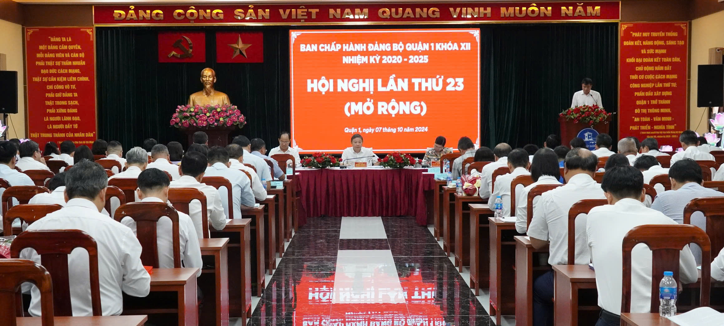 &Ocirc;ng Dương Anh Đức: Ng&agrave;nh gi&aacute;o dục quận 1 chấn chỉnh ngay những tồn tại- Ảnh 1.